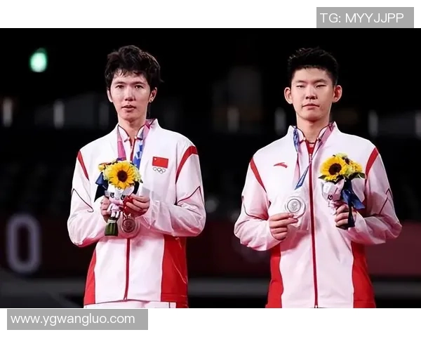 赛后复盘：北京羽毛球队与西安羽毛球队的战术对决与意识碰撞分析