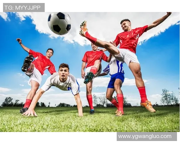 足球明星阿斯托里：传奇生涯与不朽精神的完美结合